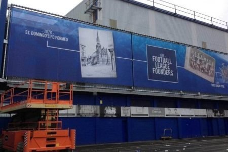 imgi_26_Mesh-banner-installation-450x300-1.jpg